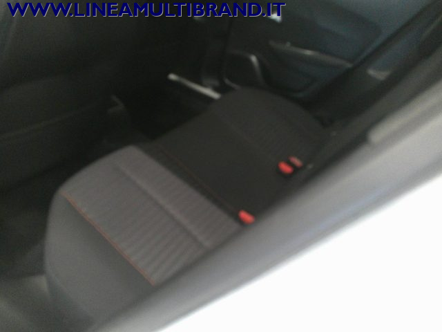 PEUGEOT 2008 usata, con Chiusura centralizzata