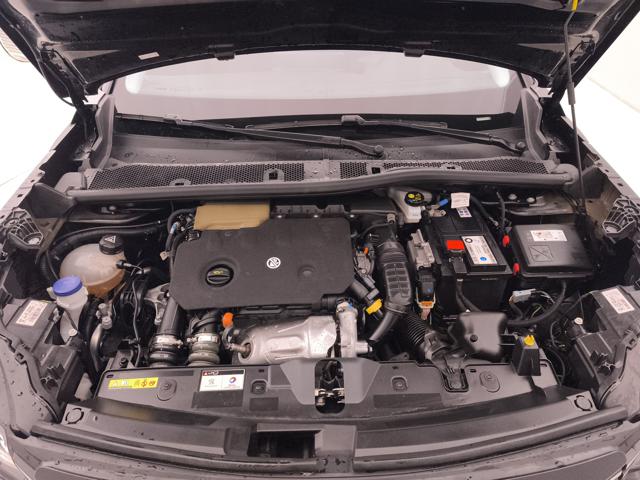 PEUGEOT 2008 usata, con Isofix