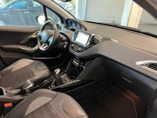PEUGEOT 2008 usata, con Boardcomputer