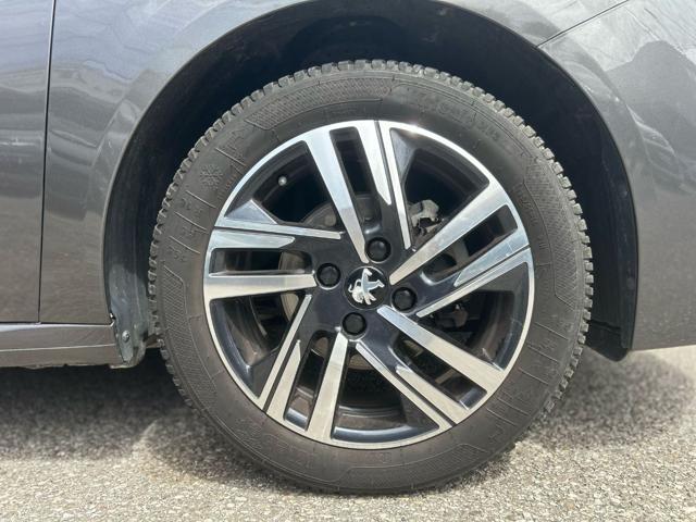 PEUGEOT 208 usata, con Controllo automatico clima
