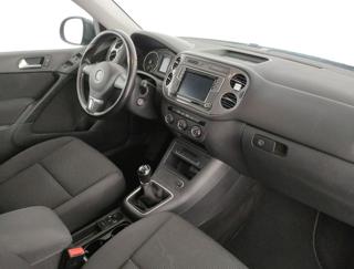 VOLKSWAGEN Tiguan usata, con Bracciolo