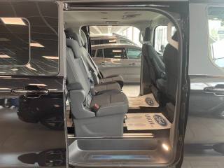 FORD Tourneo Custom usata, con Fari LED