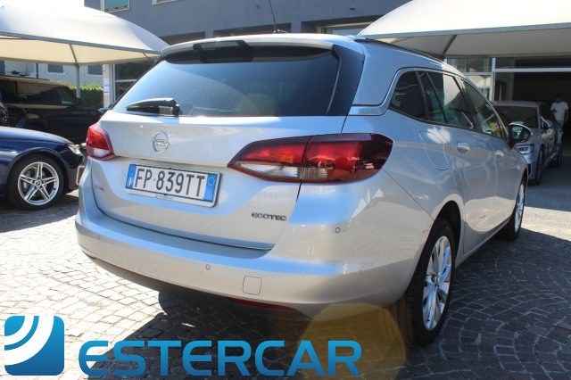 OPEL Astra usata, con Airbag