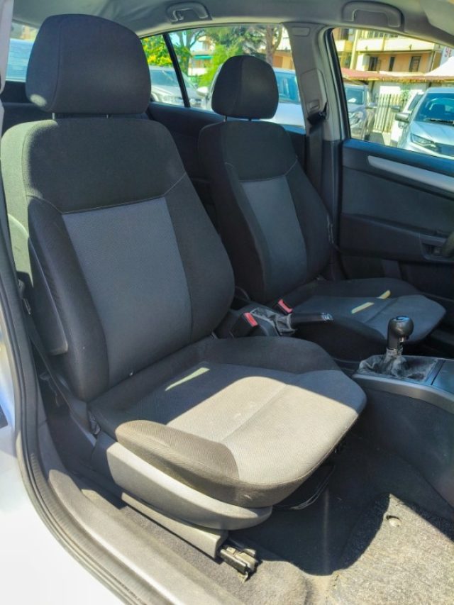 OPEL Astra usata, con Cronologia tagliandi