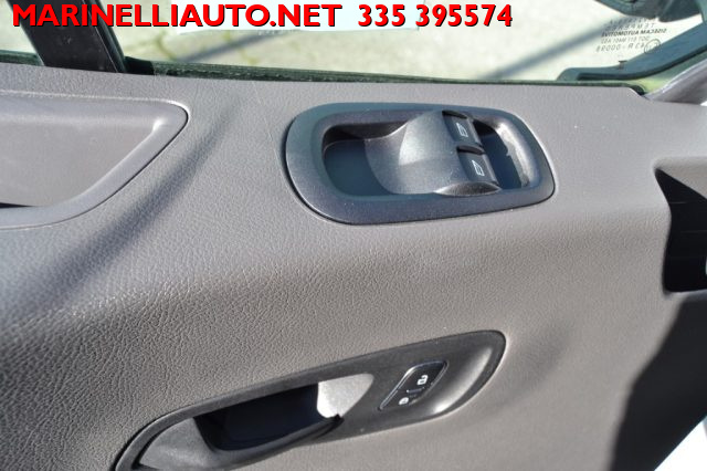 FORD Transit usata, con Volante multifunzione