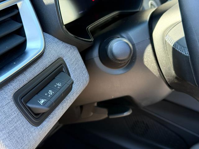 MITSUBISHI Colt usata, con Controllo trazione