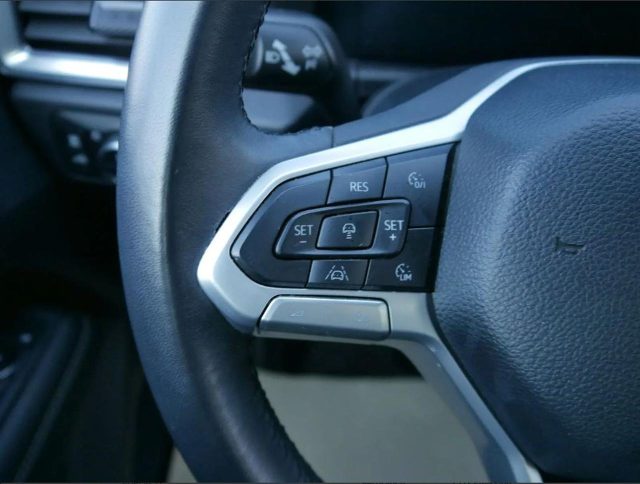 VOLKSWAGEN Amarok usata, con Fendinebbia