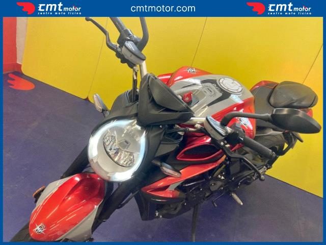 MV AGUSTA Brutale 800 usata 9
