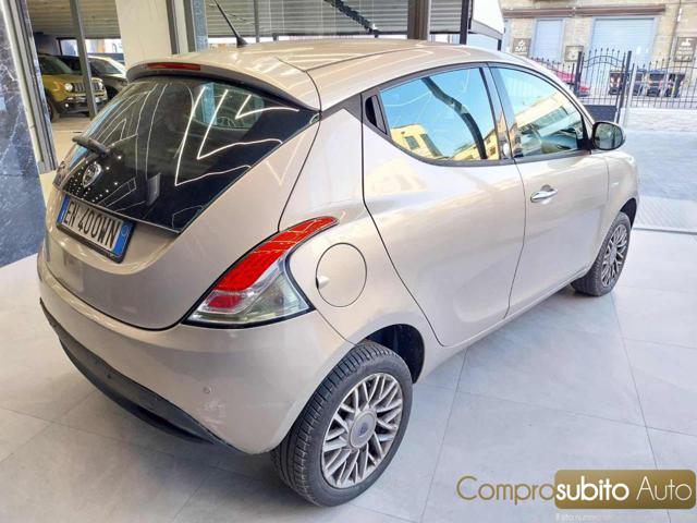 LANCIA Ypsilon usata, con Climatizzatore