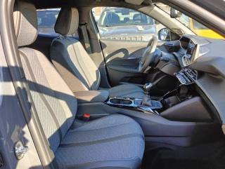 PEUGEOT 2008 usata, con Servosterzo