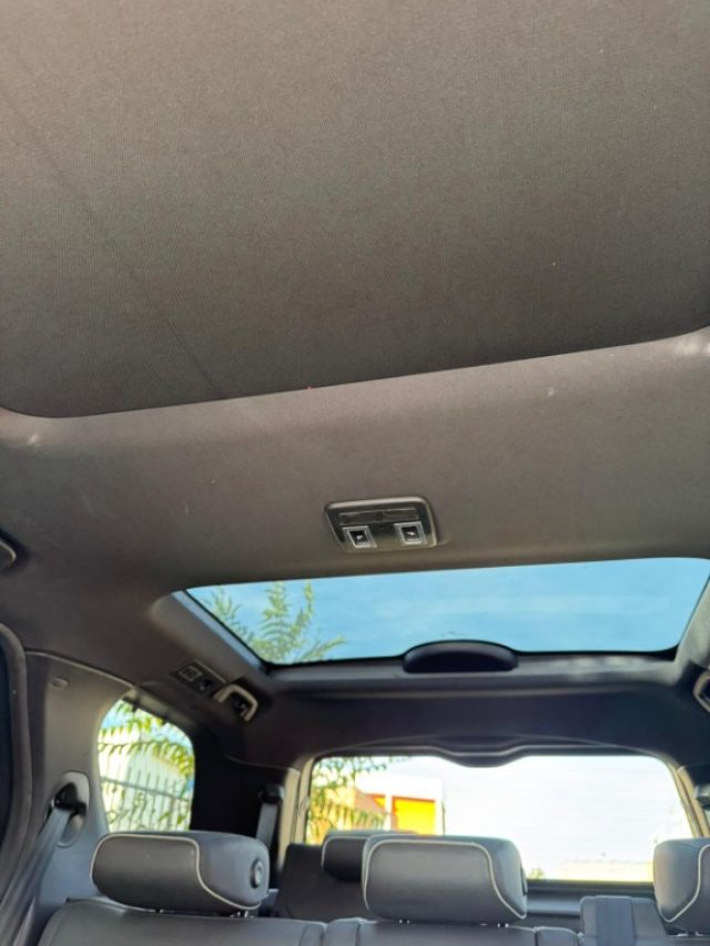 LAND ROVER Discovery usata, con Volante multifunzione