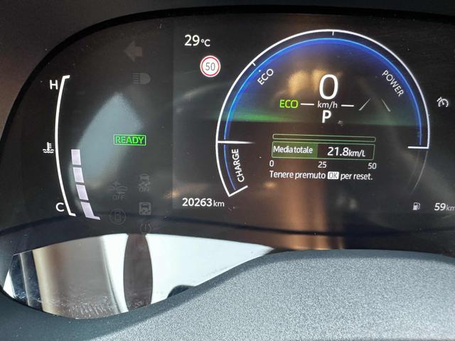 TOYOTA Yaris usata, con Touch screen