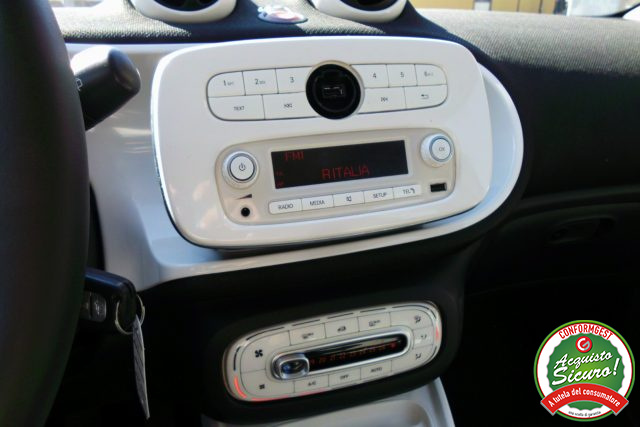 SMART ForFour usata, con Luci diurne LED