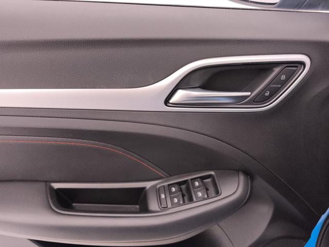 MG ZS usata, con Fari LED