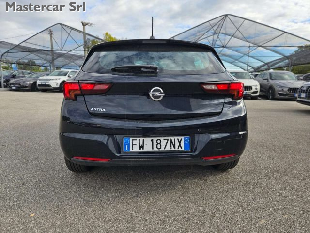 OPEL Astra usata, con Airbag Passeggero
