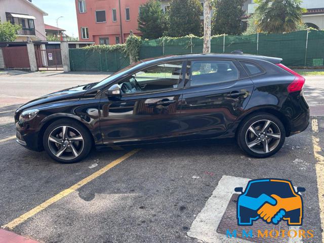 VOLVO V40 usata, con Airbag laterali