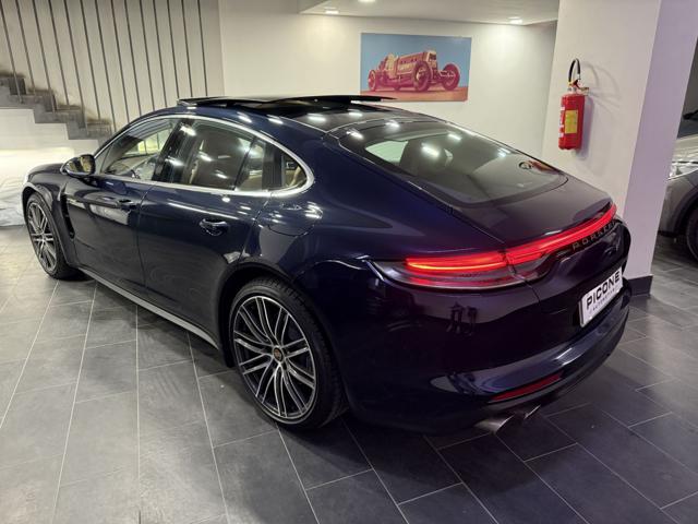 PORSCHE Panamera usata, con Autoradio
