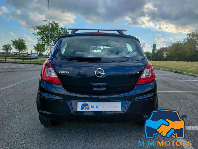 OPEL Corsa usata, con Autoradio