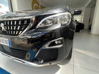 PEUGEOT 3008 usata, con Autoradio
