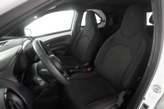 TOYOTA Aygo X usata 2