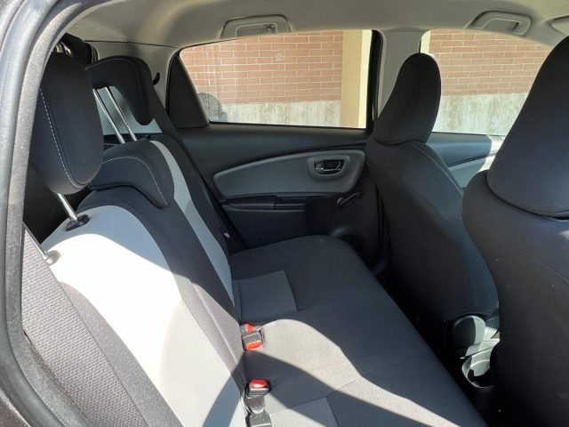 TOYOTA Yaris usata, con ESP