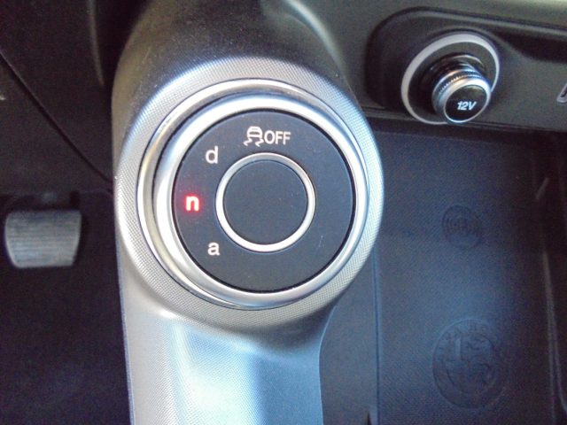 ALFA ROMEO Tonale usata 33