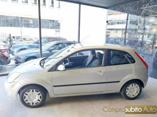FORD Fiesta usata, con Sedile posteriore sdoppiato