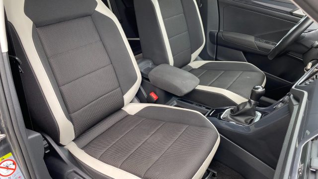 VOLKSWAGEN T-Roc usata, con Climatizzatore