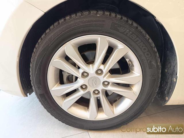 HYUNDAI i30 usata, con Park Distance Control