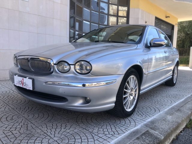JAGUAR X-Type usata, con Airbag laterali