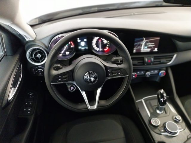 ALFA ROMEO Giulia usata, con Servosterzo