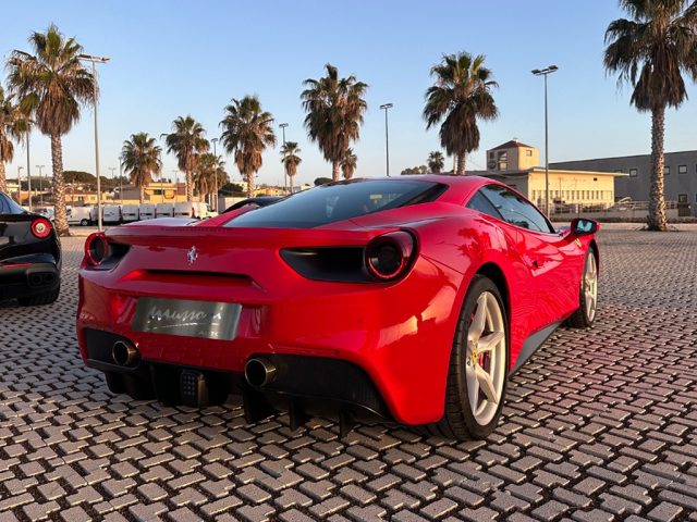 FERRARI 488 GTB usata, con Autoradio