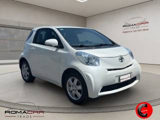 TOYOTA iQ usata, con Airbag
