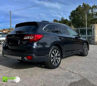 SUBARU OUTBACK usata, con Alzacristalli elettrici