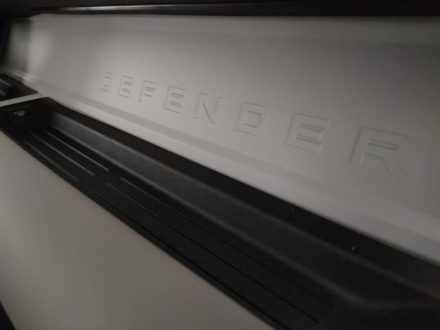 LAND ROVER Defender usata, con Sensore di pioggia