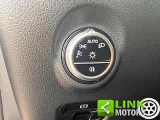 MERCEDES-BENZ C 220 usata, con Specchietti laterali elettrici