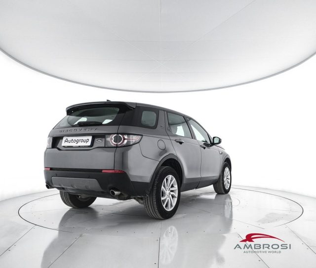 LAND ROVER Discovery Sport usata 2