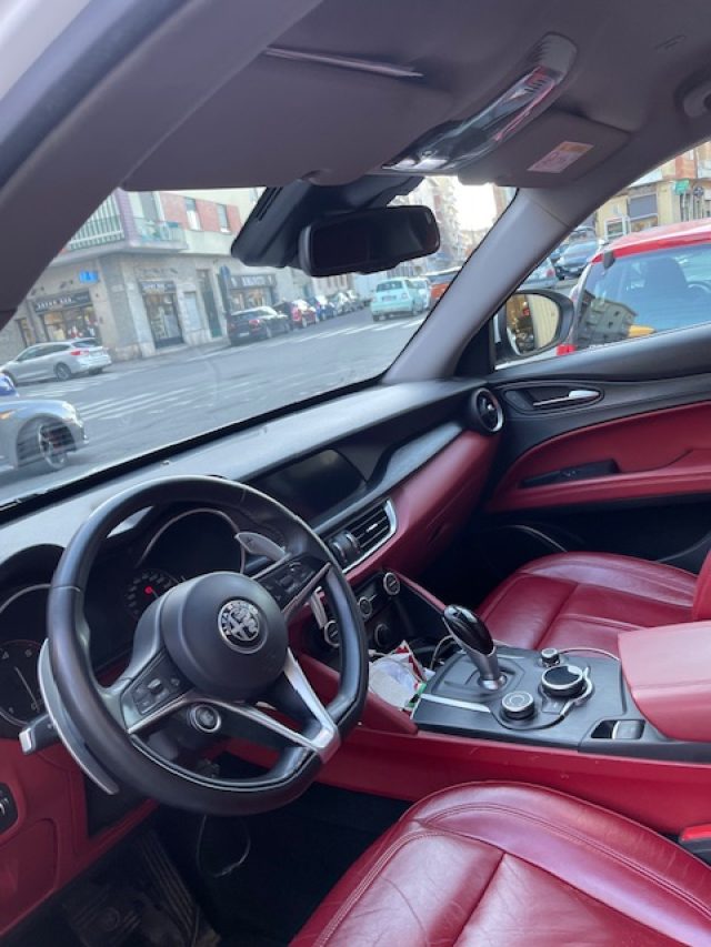 ALFA ROMEO Stelvio usata, con Vetri oscurati