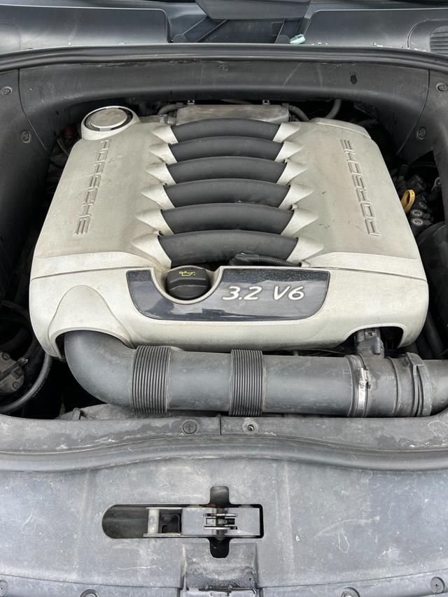 PORSCHE Cayenne usata, con ESP