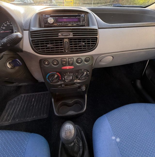 FIAT Punto usata 7