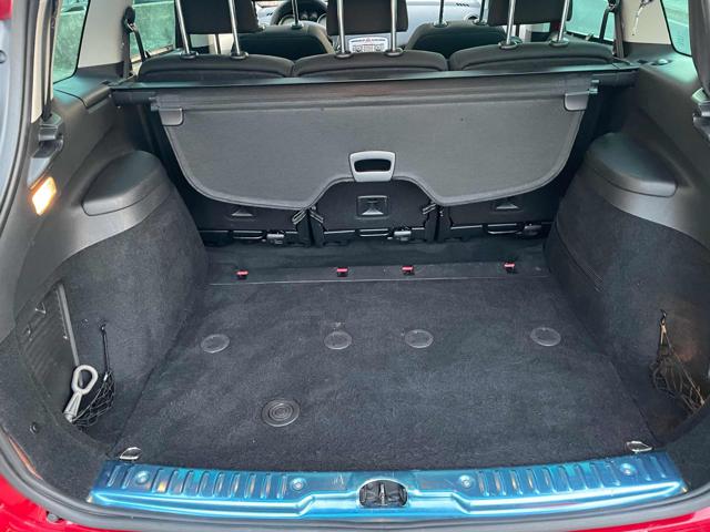 PEUGEOT 308 usata, con Park Distance Control