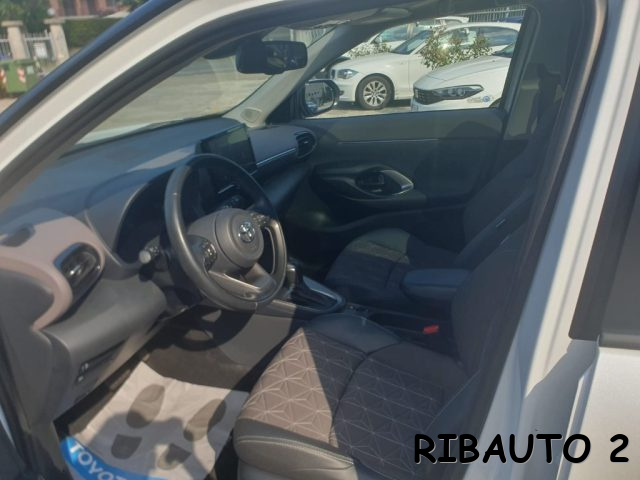 TOYOTA Yaris Cross usata, con Fendinebbia