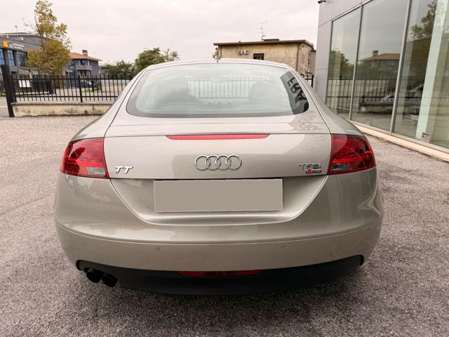 AUDI TT usata, con Autoradio