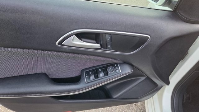 MERCEDES-BENZ A 160 usata, con Immobilizzatore elettronico