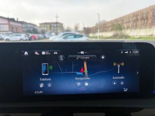 MERCEDES-BENZ A 180 usata, con Volante riscaldabile