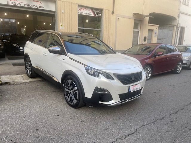 PEUGEOT 5008 usata, con Airbag laterali