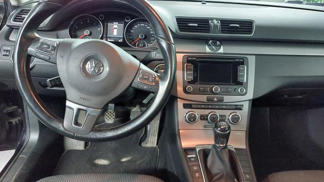 VOLKSWAGEN Passat usata, con Climatizzatore
