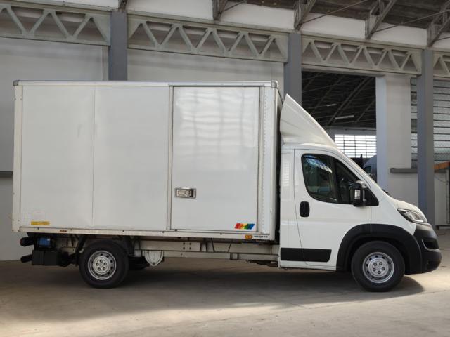PEUGEOT Boxer usata, con ESP