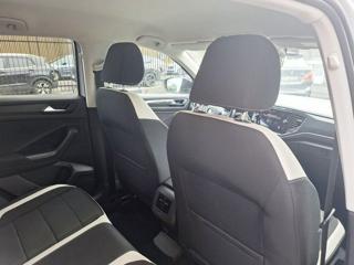 VOLKSWAGEN T-Roc usata, con Android Auto