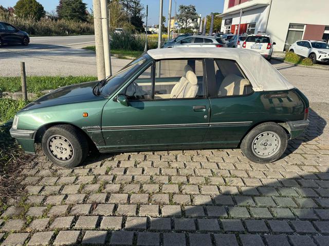 PEUGEOT 205 usata 4